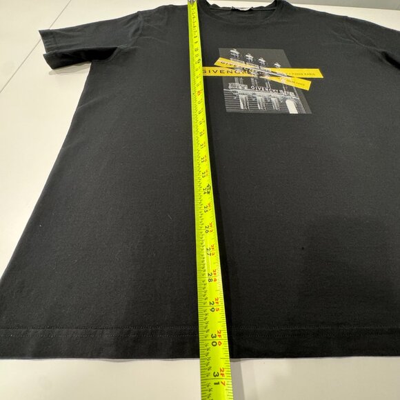 Givenchy Black House & Tapes T-shirt, Size XXL - Picture 10 of 15